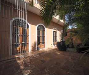 offices domrep tours